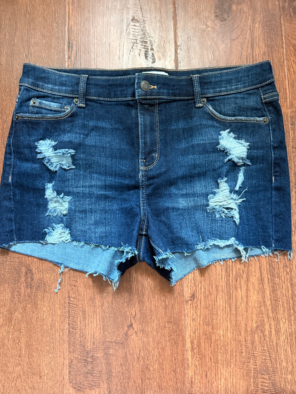 True Craft Distressed Denim Shorts High Rise Frayed Raw Hem Size 13